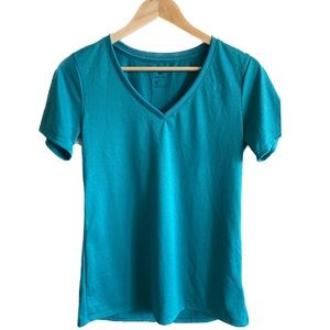 Nike Dri-Fit Women’s Short Sleeve Shirt Size M - Turquoise